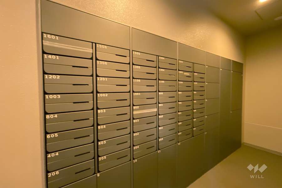 宅配ボックスと共用ポスト