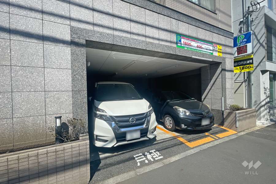 敷地内駐車場（屋内平面式）