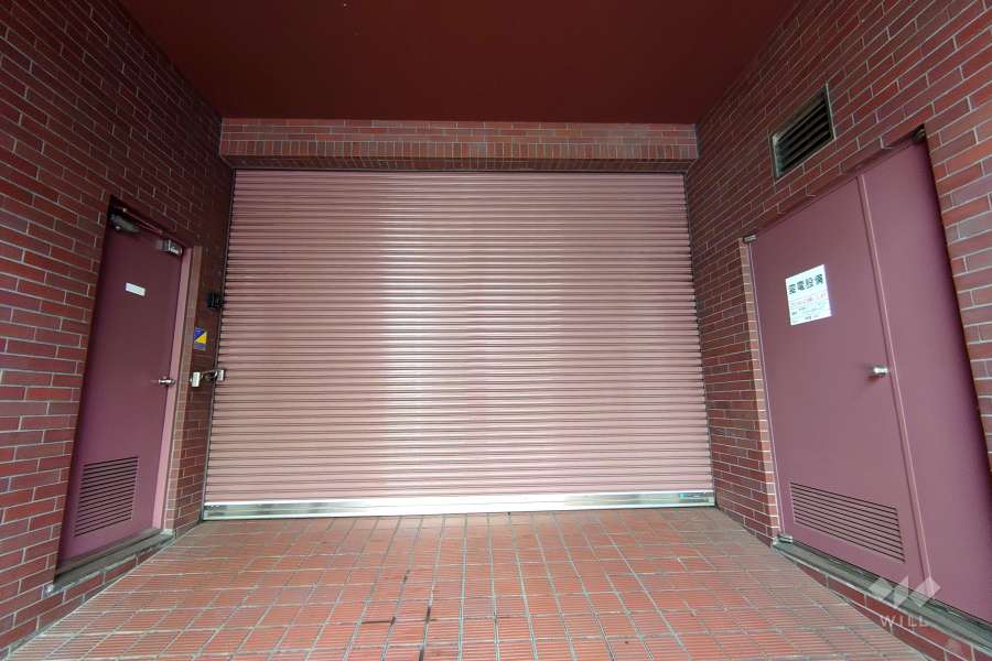 駐車場の出入り口