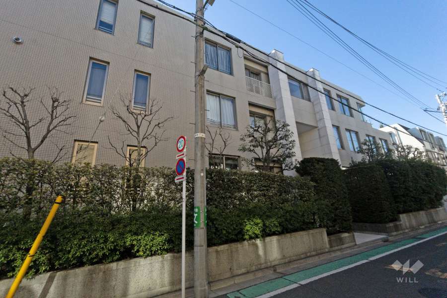イトーピア西原イデアの外観(東側から）