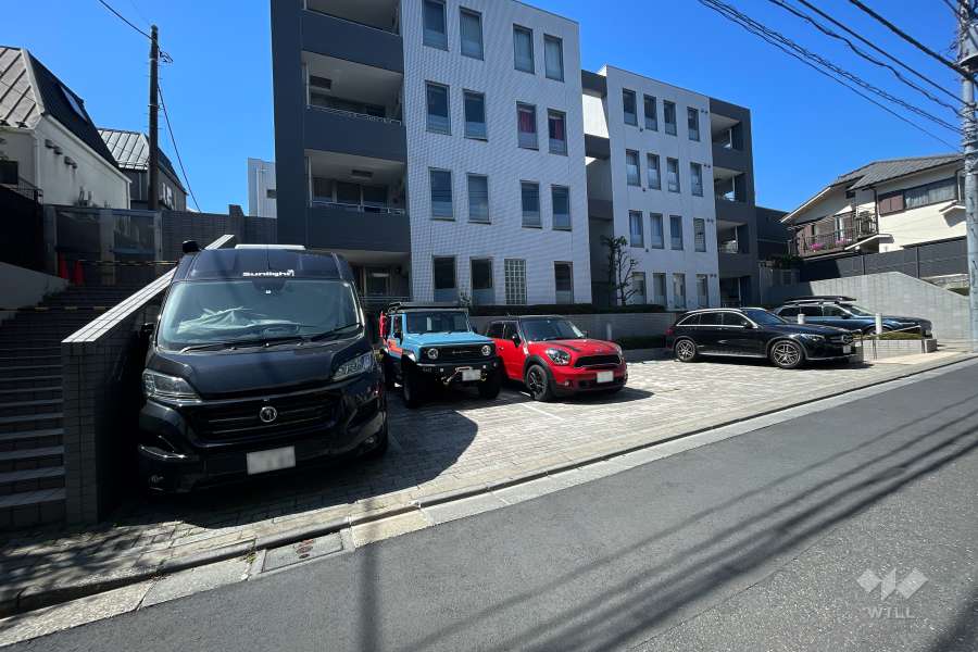 敷地内駐車場（屋外平面式）