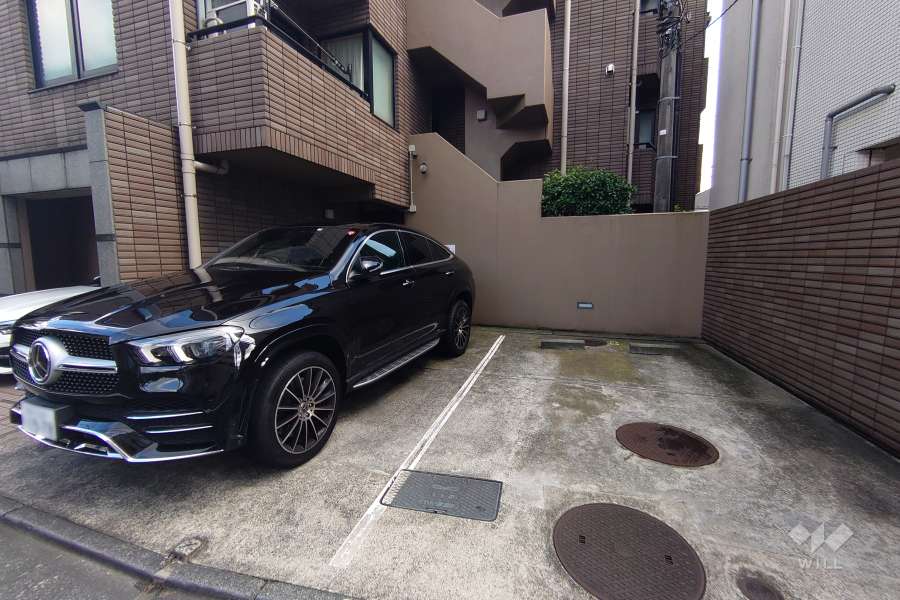 敷地内駐車場（屋外平面式）