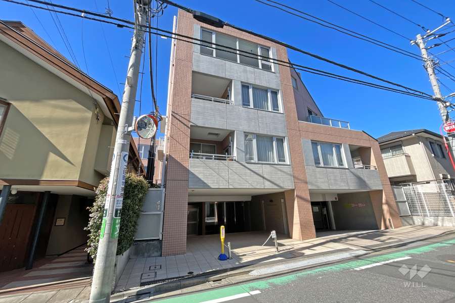 サンクタス代々木上原の外観（南東側から）