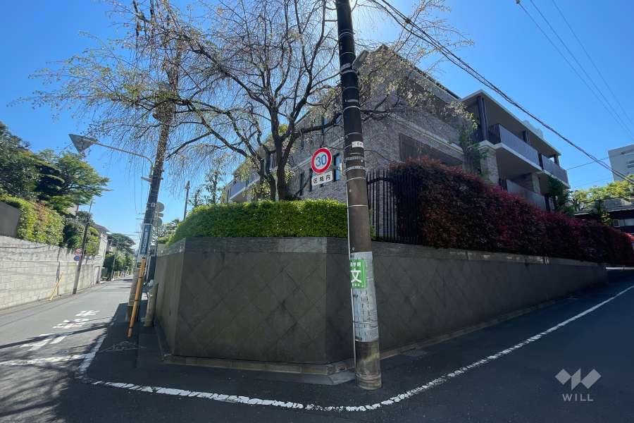 プレステージ代々木大山町の外観（北西側から）
