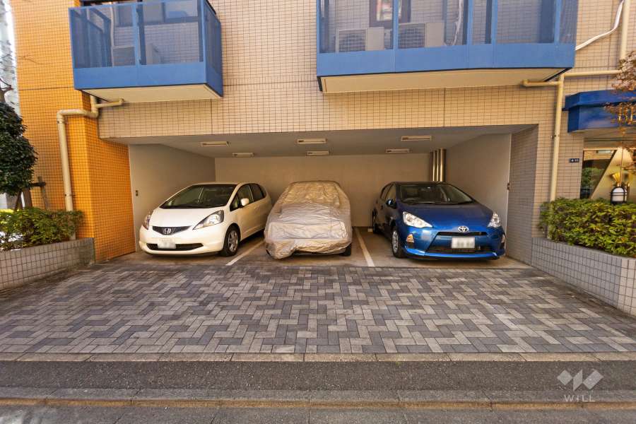 敷地内駐車場（屋外平面式）