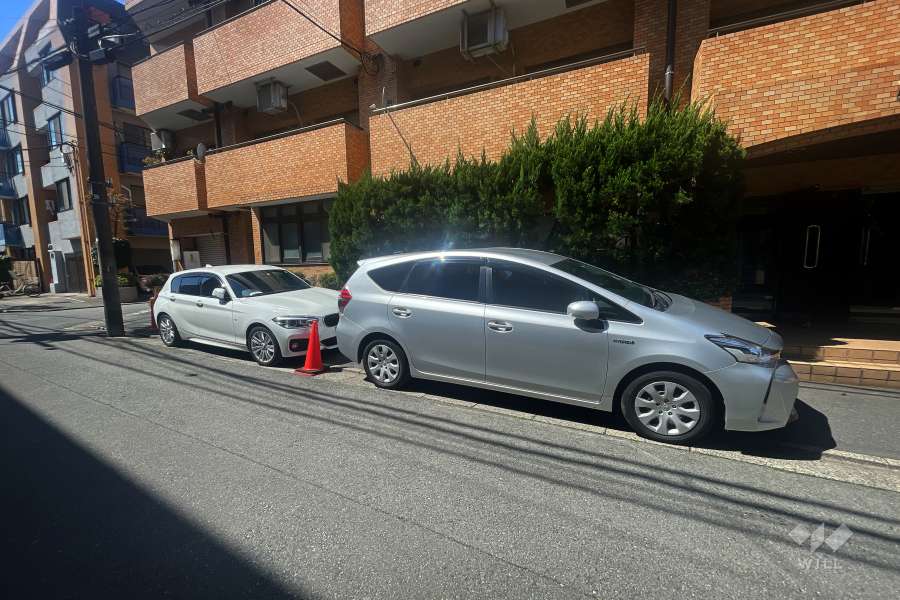 敷地内駐車場（屋外平面式）