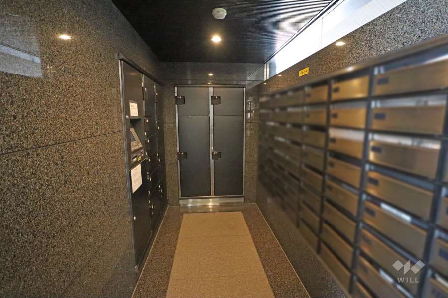 共用ポストと宅配ボックス