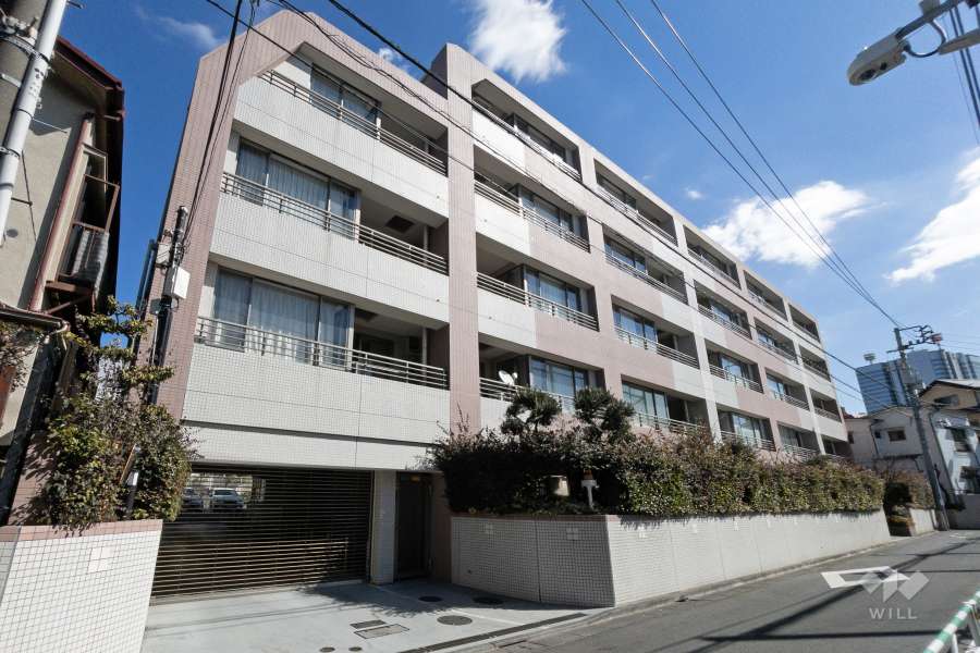 藤和シティホームズ初台の外観（西側から）