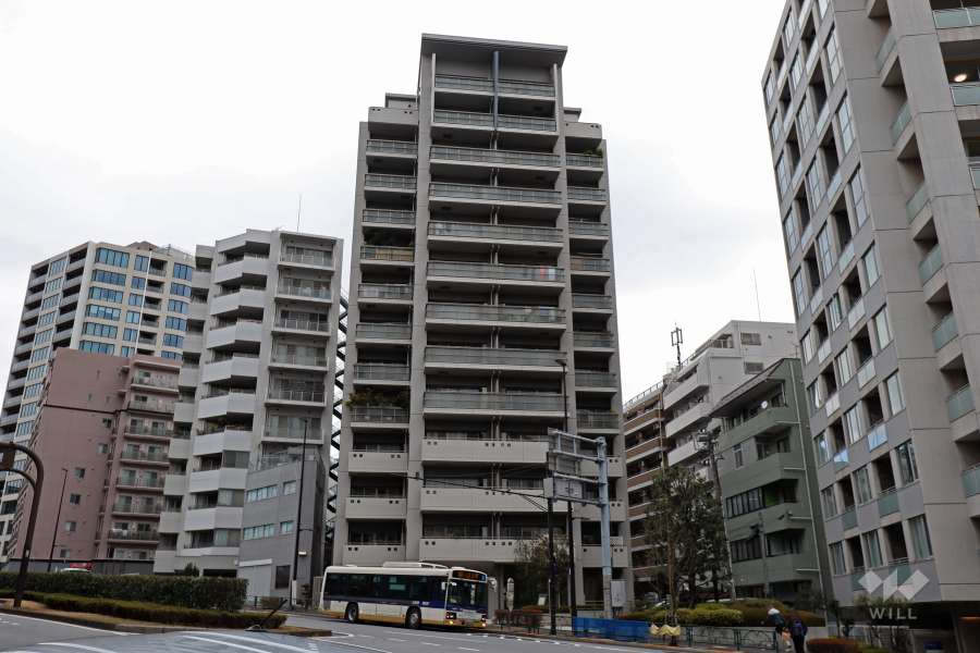 グレイスコート代々木公園の外観(南東側から）