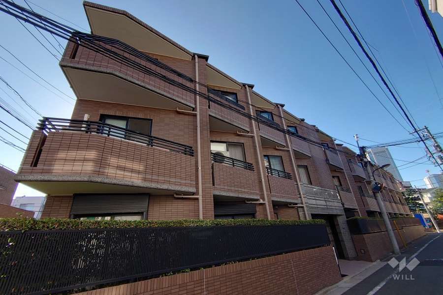 コスモ参宮橋ヒルズの外観（南東側から）
