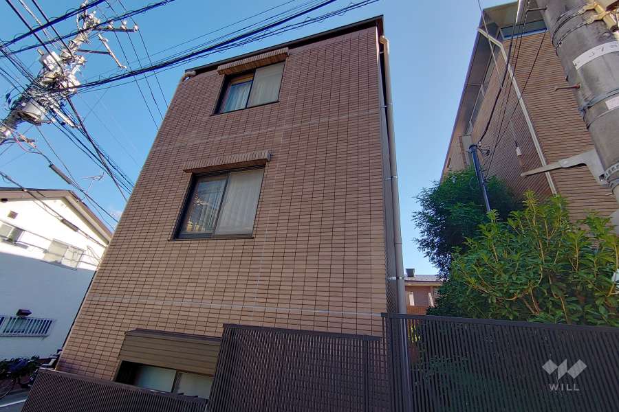 コスモ参宮橋ヒルズの外観（北西側から）