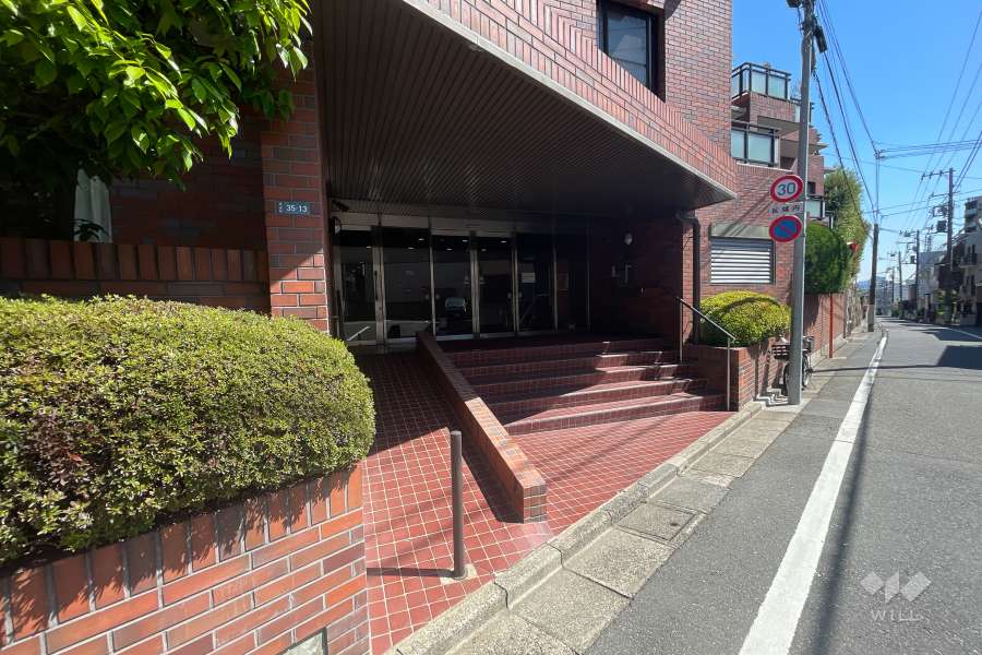 エントランスアプローチ