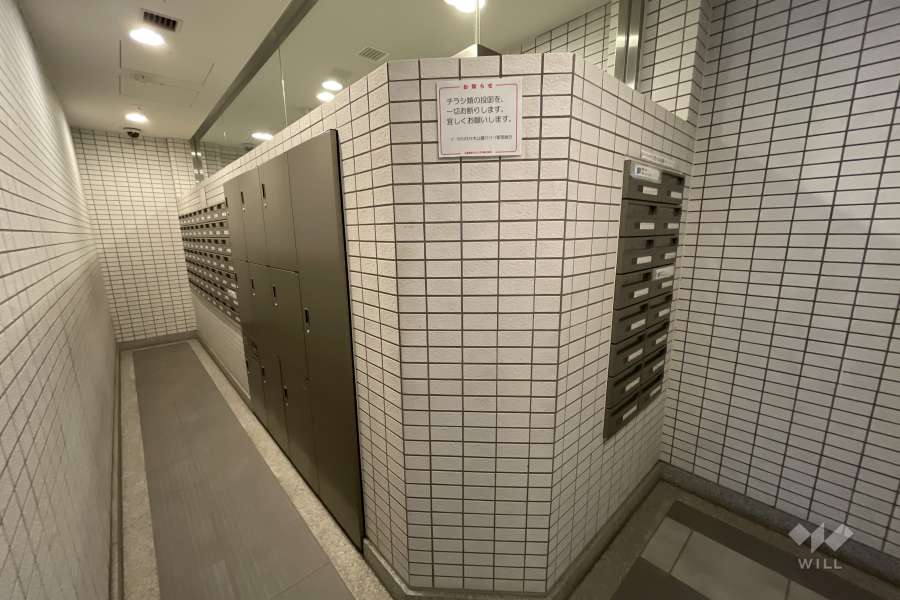 共用ポストと宅配ボックス