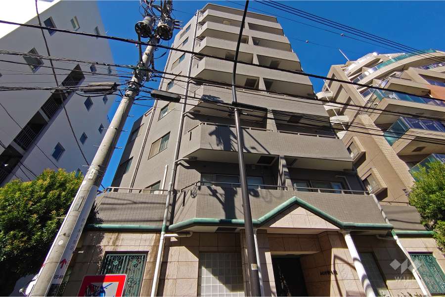 ルモンド代々木上原の外観（南西側から）