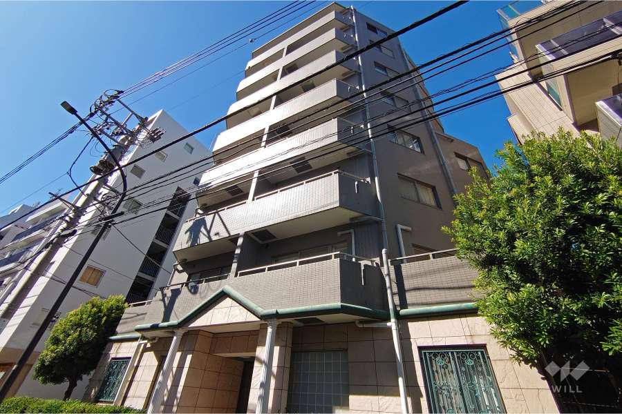 ルモンド代々木上原の外観（南東側から）