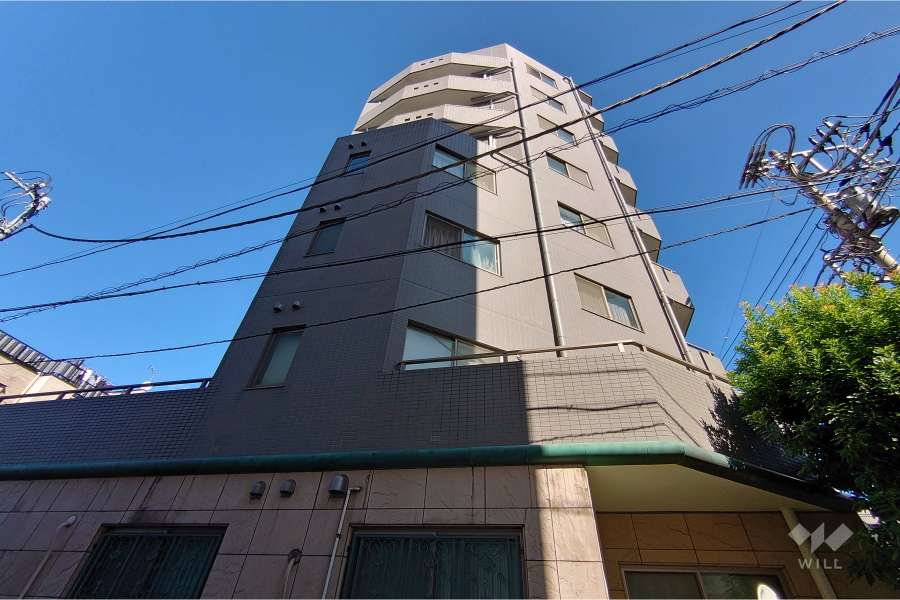 ルモンド代々木上原の外観（南西側から）