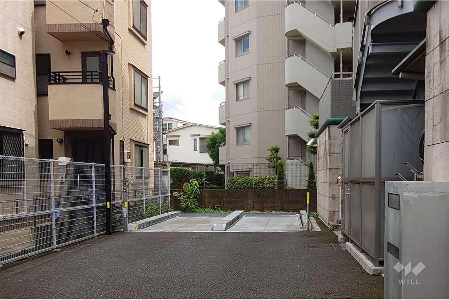 敷地内駐車場（屋外機械式）