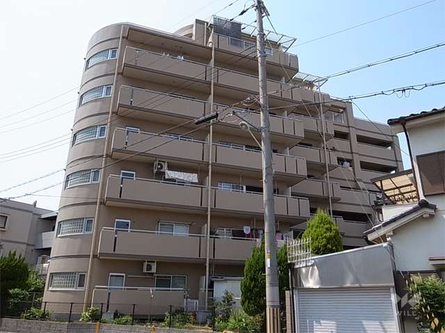 フリーデンハイム立花の外観（南東側から）