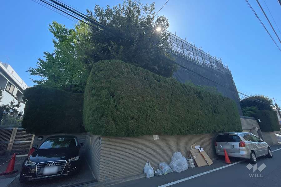 西原パークマンションの外観（北西側から)※2023年7月現在、大規模修繕工事中