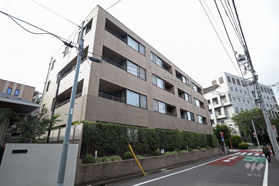 東急ドエルアルス代々木大山町の外観（南東側から）