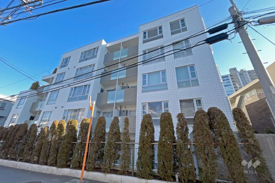 D’クラディア神宮外苑ハイヴァリーの外観（南側から）