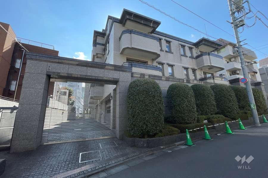 パークハウス神宮前の外観（北東側から）