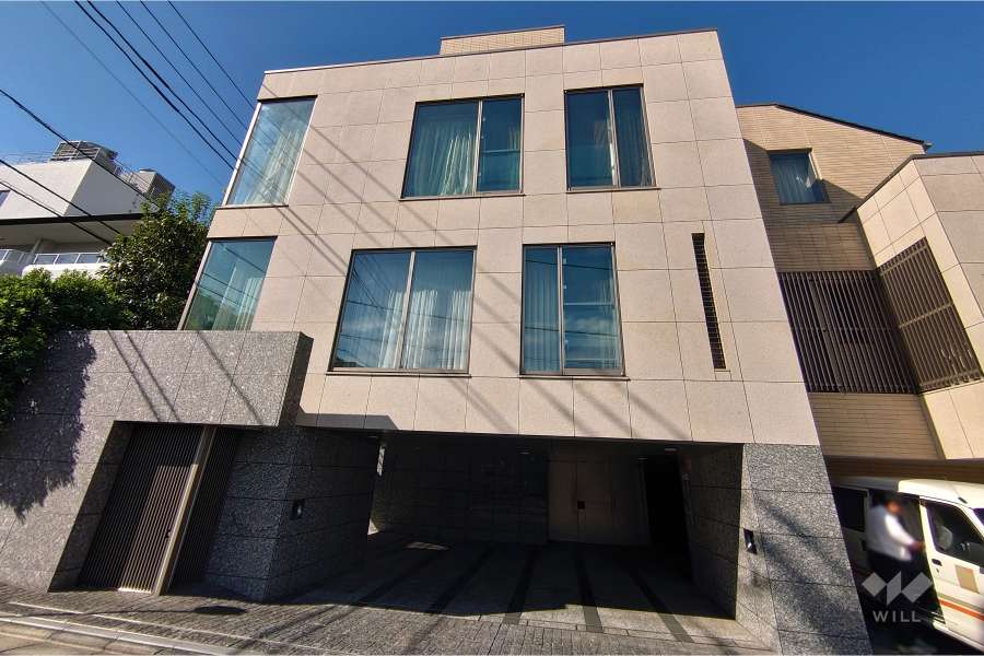 プラウド神山町の外観（北東側から）