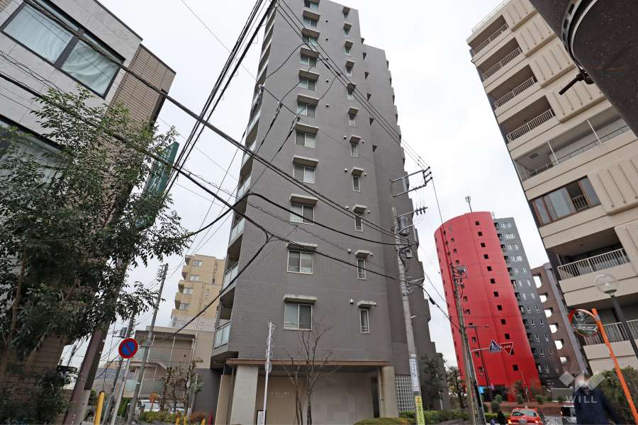 代々木公園パークホームズの外観（北東側から）