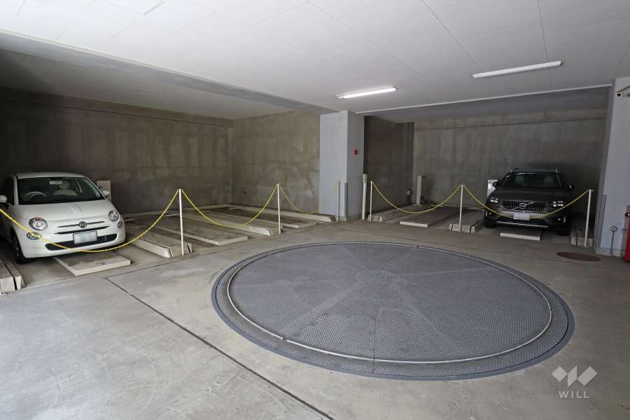 敷地内駐車場（屋内機械式）
