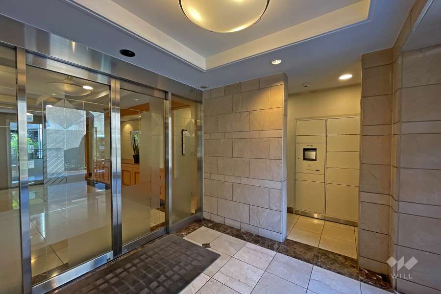 エントランスホール