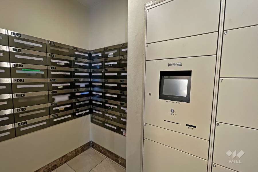 宅配ボックスと共用ポスト