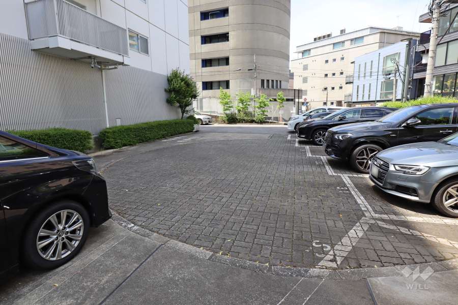 敷地内駐車場（屋外平面式）