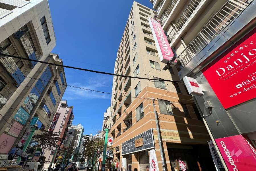 アルス恵比寿メイクスの外観（南東側から）