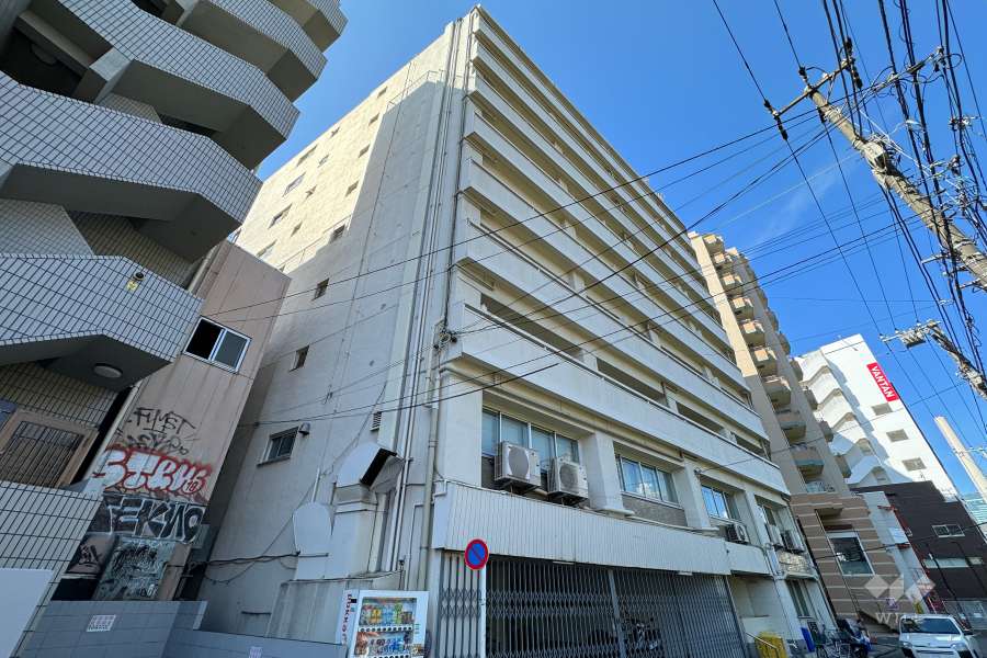 エビスマンションの外観（南東側から）