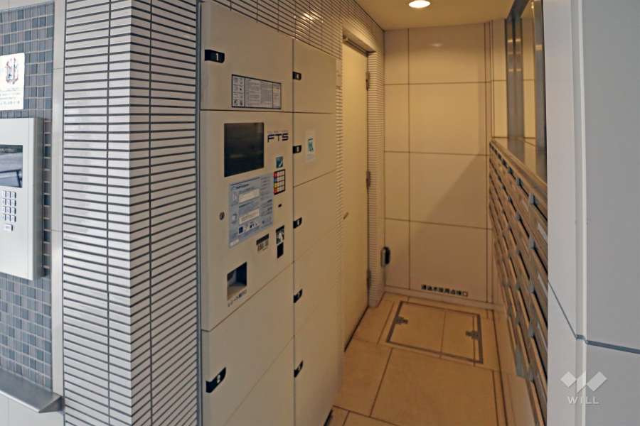 宅配ボックスと共用ポスト