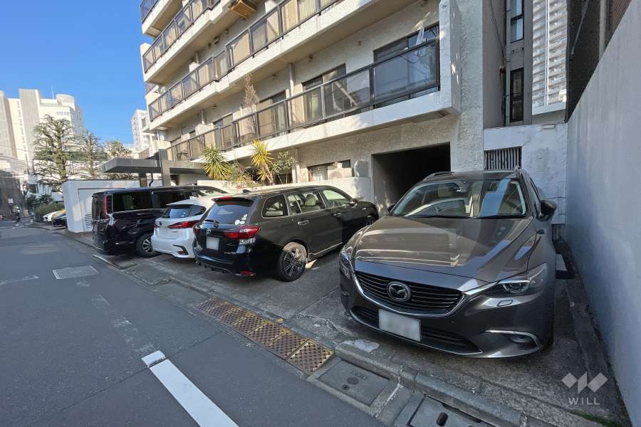 敷地内駐車場（屋外平面式）