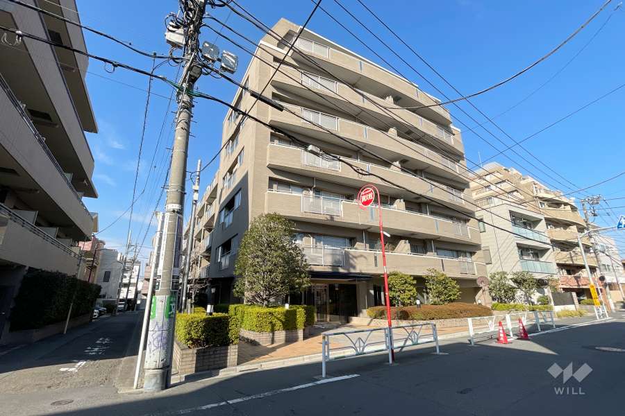 グランヴェール恵比寿の外観（南西側から）