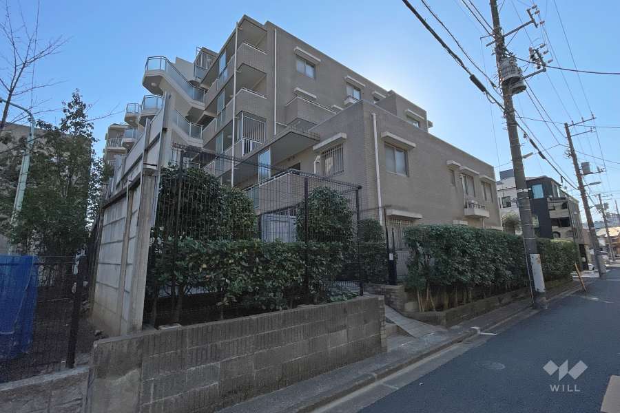 グランヴェール恵比寿の外観（北東側から）