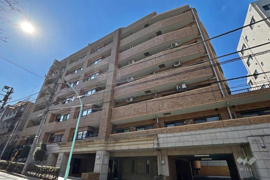 ライオンズマンション広尾南の外観（北東側から）