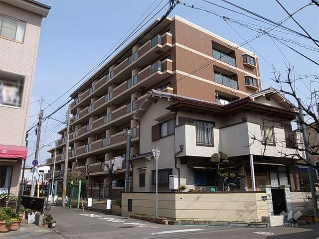 ライオンズマンション立花の外観（南西側から）