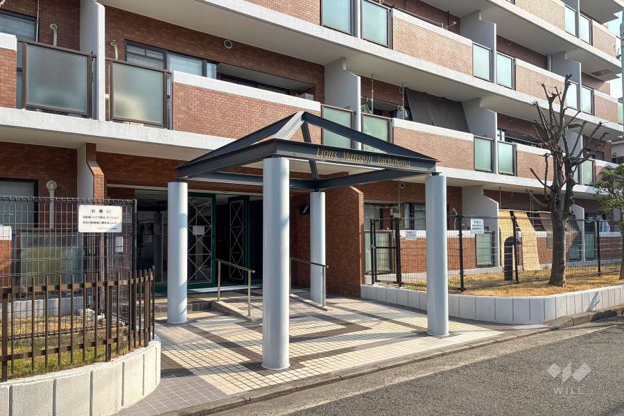 敷地の出入口