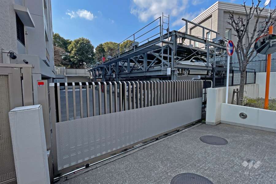 敷地内駐車場（屋外機械式）