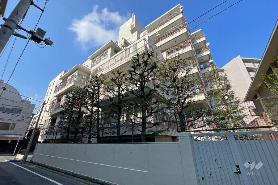 渋谷原町アビタシオンの外観（南側から）
