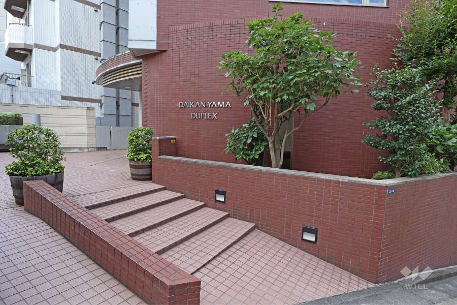 エントランスアプローチ