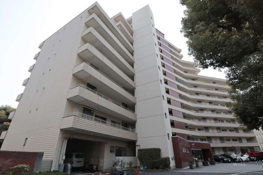 代官山マンションの外観(北西側から)