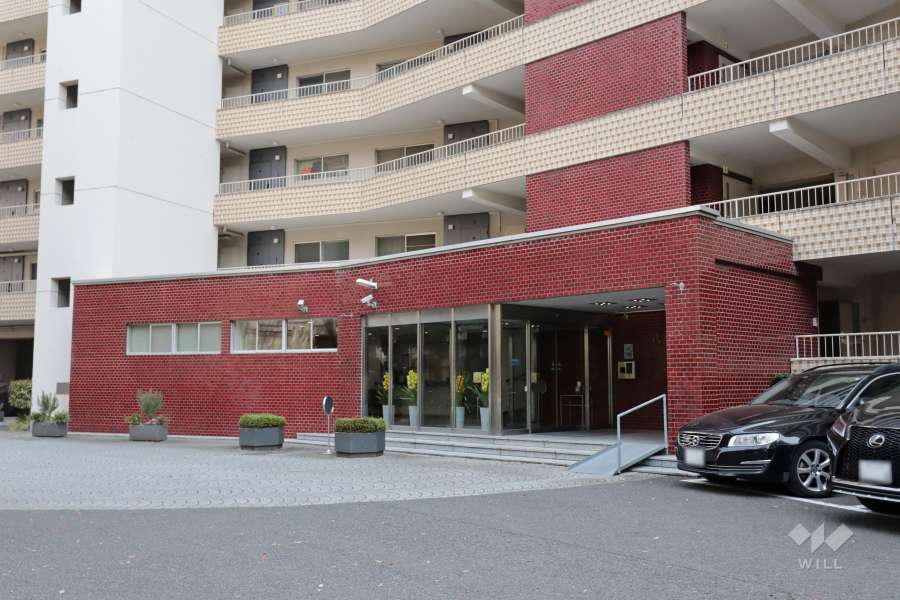 エントランスアプローチ　