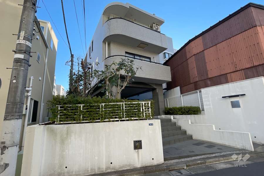 アクロス代々木上原の外観(北西側から）