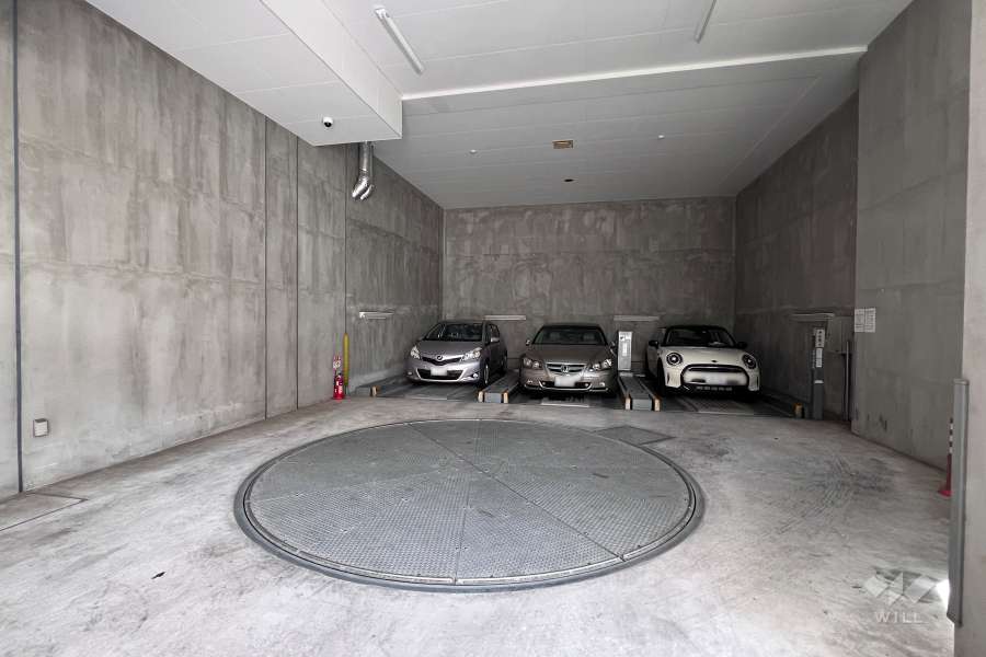 敷地内駐車場（屋内機械式）