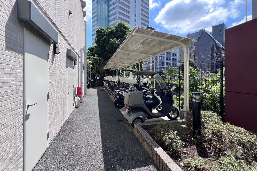 駐輪場・バイク置場（屋根付き）