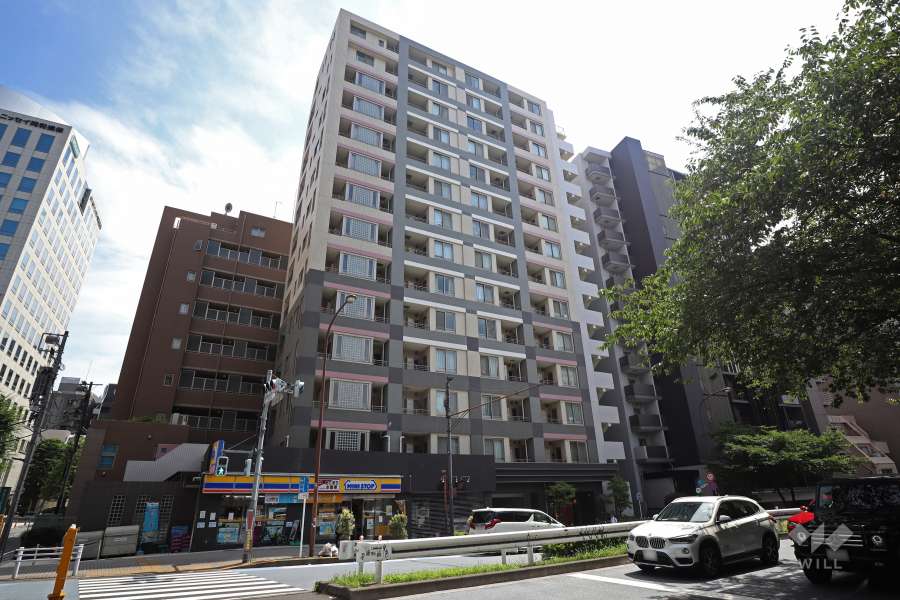 クオリア広尾の外観(北東側から)